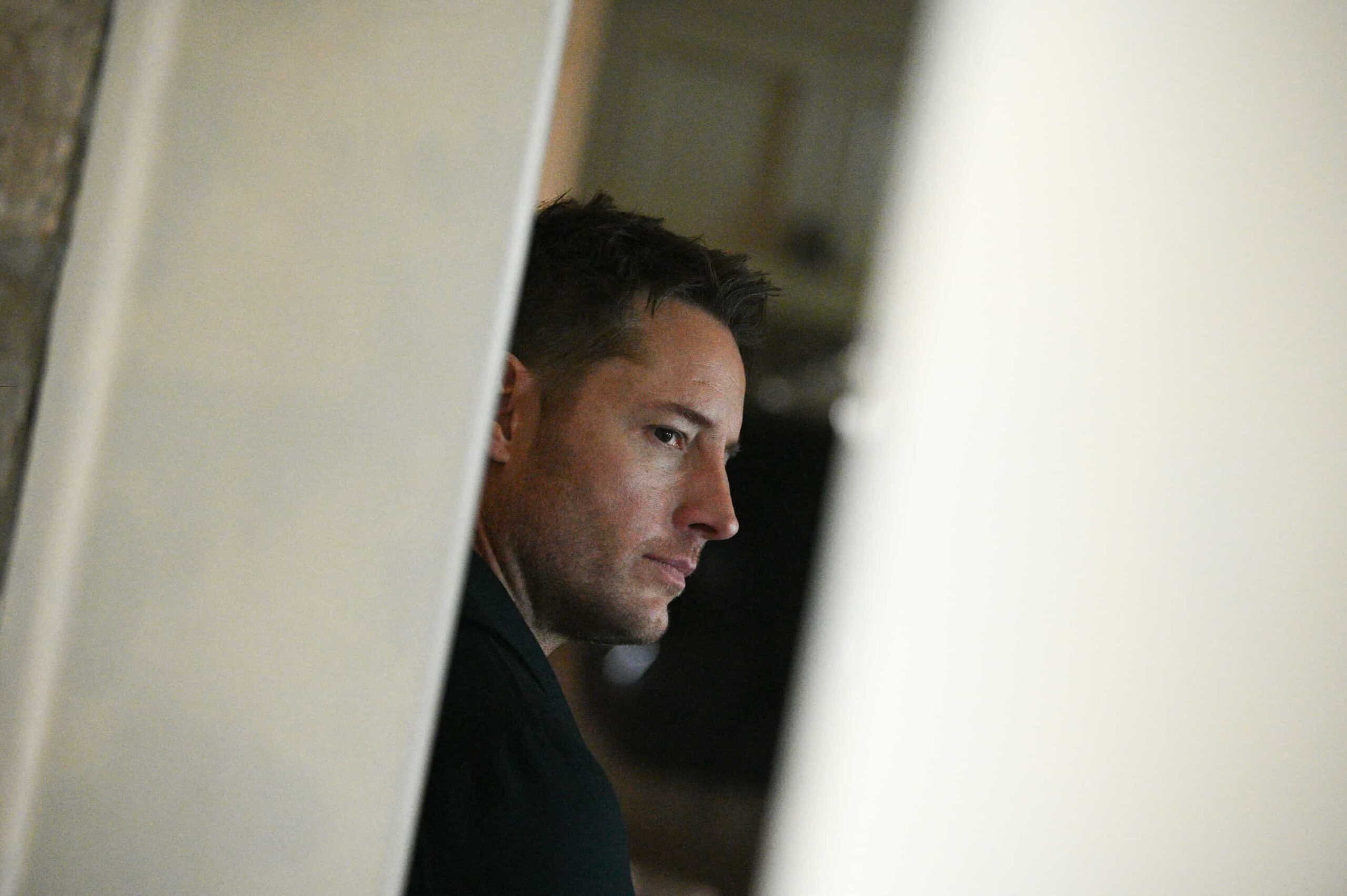Tracker Season 3 Episode 20 “Reclamation” – Colter’s search for a woman who went missing from a rehab facility takes an unexpected turn when he runs into Billie, uncovering a possible link between each of their cases, on the CBS Original series TRACKER, Sunday, May 10 (9:00-10:00 PM, ET/PT) on the CBS Television Network, and streaming on Paramount+ (live and on-demand for Paramount+   Pictured: Justin Hartley as Colter Shaw.  Photo: Sergei Bachlakov/CBS ©2026 CBS Broadcasting, Inc. All Rights Reserved.