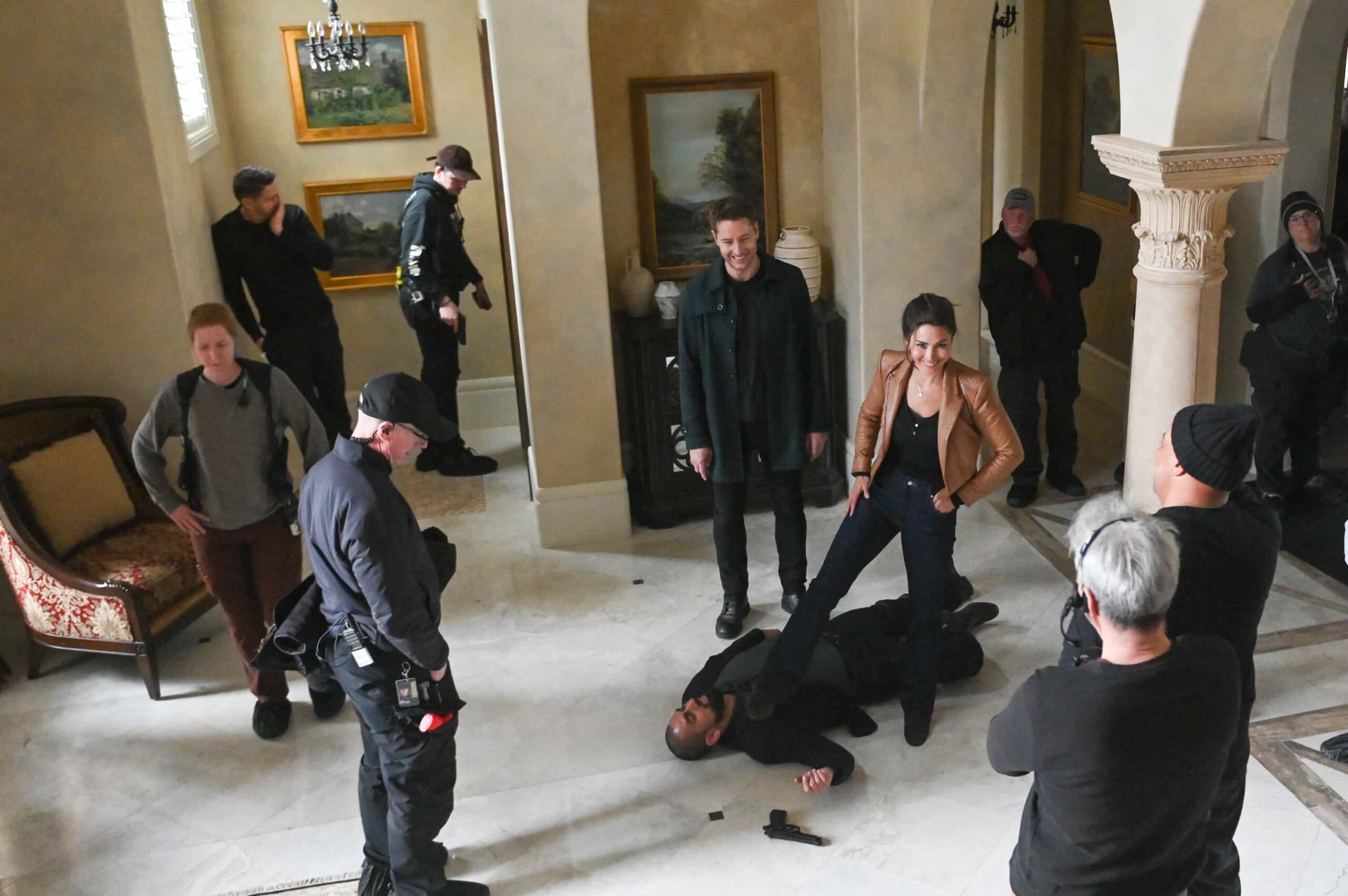 BTS Tracker Season 3 Episode 20 “Reclamation” – Colter’s search for a woman who went missing from a rehab facility takes an unexpected turn when he runs into Billie, uncovering a possible link between each of their cases, on the CBS Original series TRACKER, Sunday, May 10 (9:00-10:00 PM, ET/PT) on the CBS Television Network, and streaming on Paramount+ (live and on-demand for Paramount+   Pictured:  Justin Hartley and Sofia Pernas.  Photo: Sergei Bachlakov/CBS ©2026 CBS Broadcasting, Inc. All Rights Reserved.