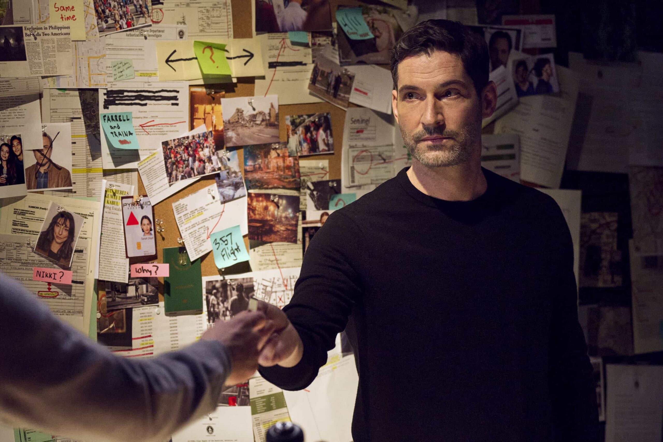 "Forbidden Eye" -- CBS Original Series CIA, scheduled to air on Monday, May 11 (9:00-10:00 PM, ET/PT).  Pictured: Tom Ellis as CIA Case Officer Colin Glass. Photo: Mark Schafer/CBS ©2026 CBS Broadcasting, Inc. All Rights Reserved.