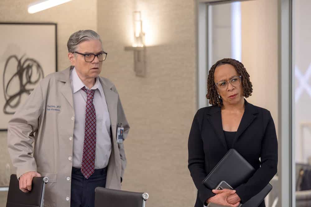 CHICAGO MED -- "Heaven Help Us" Episode 1121 -- Pictured: (l-r) Oliver Platt as Dr. Daniel Charles, S. Epatha Merkerson as Sharon Goodwin -- (Photo by: George Burns Jr/NBC)