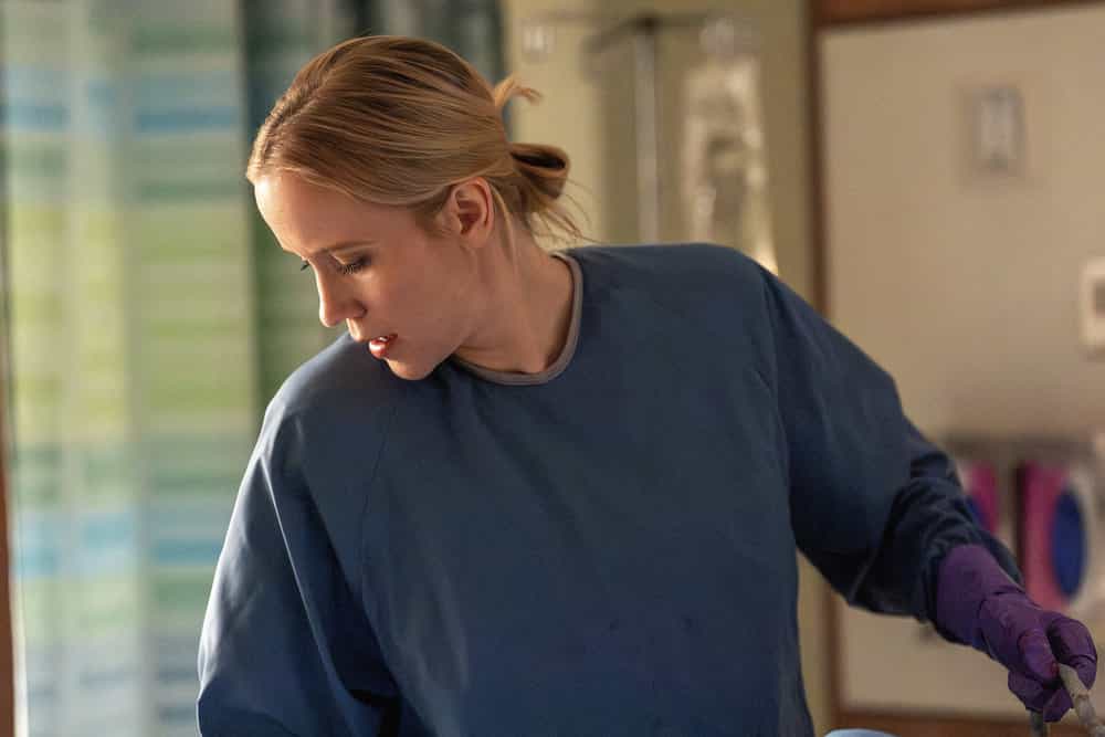 CHICAGO MED -- "Heaven Help Us" Episode 1121 -- Pictured: Jessy Schram as Dr. Hannah Asher -- (Photo by: Peter Gordon/NBC)