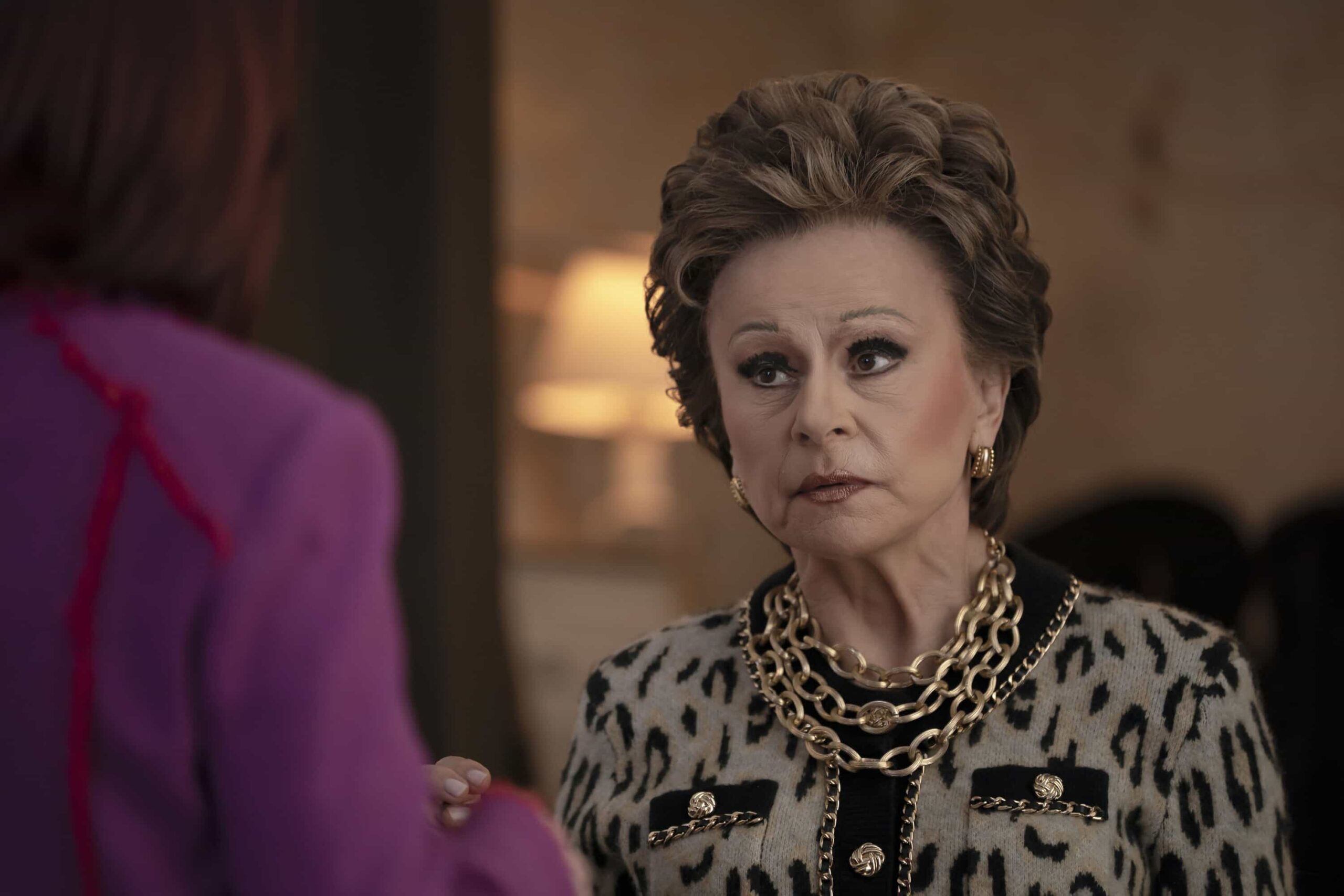 Elsbeth Season 3 Episode 19 "Catch and Kill" -- Coverage of the CBS Original Series ELSBETH, scheduled to air on the CBS Television Network.   Pictured (L-R): Carrie Preston as Elsbeth Tascioni, and Tracey Ullman as Marilyn   Photo: Michael Parmelee/CBS ©2026 CBS Broadcasting, Inc. All Rights Reserved.