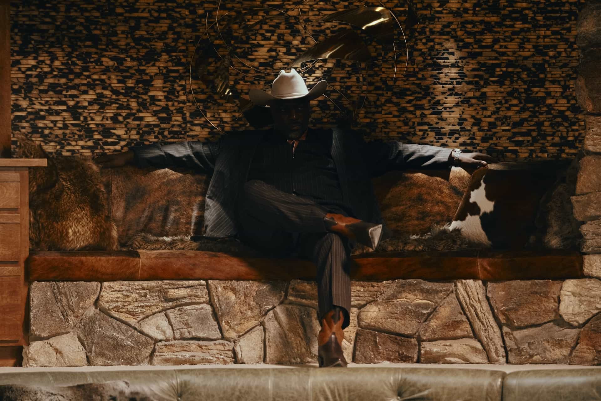 Adewale Akinnuoye-Agbaje EUPHORIA Season 3