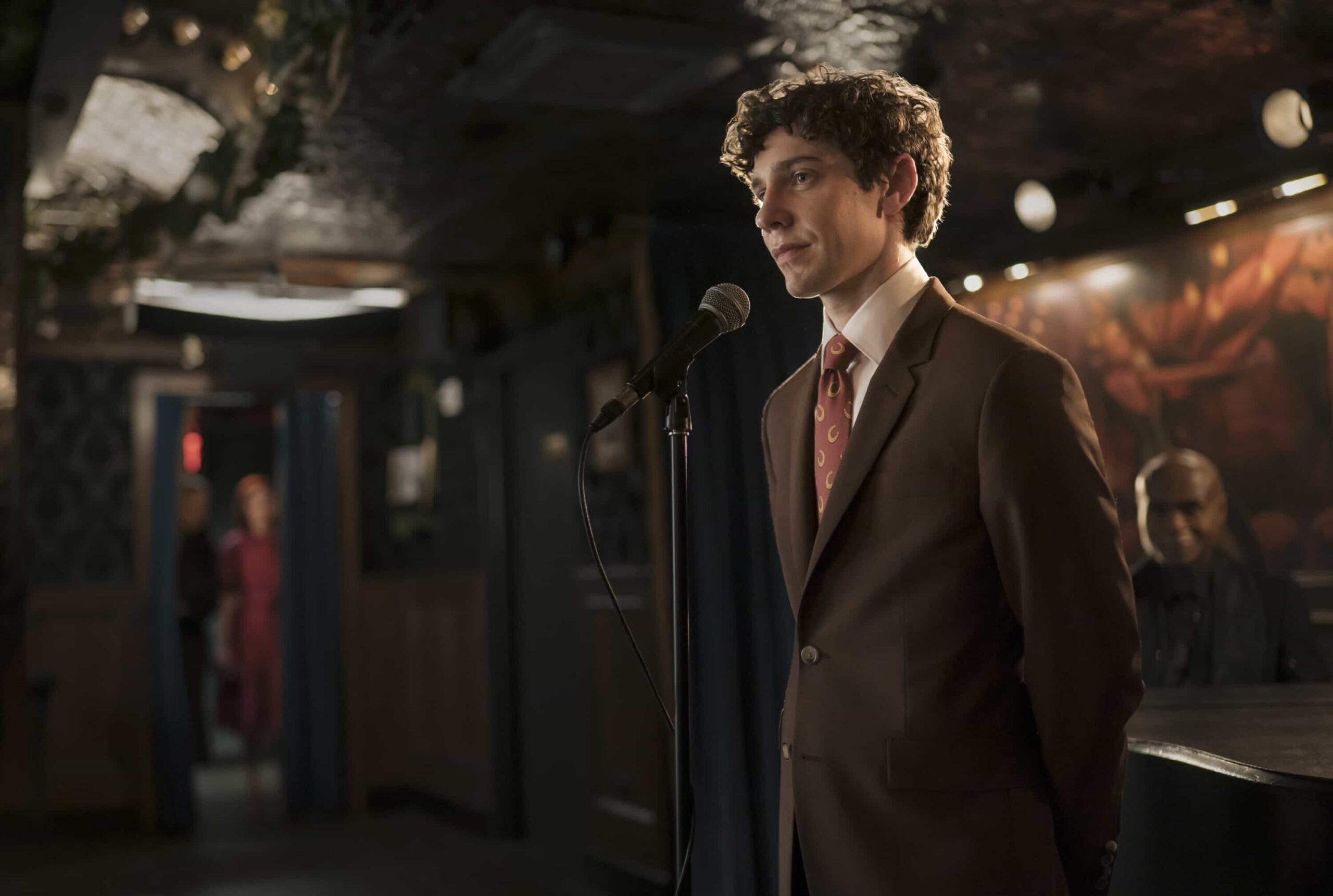 "That's All" -- Coverage of the CBS Original Series ELSBETH, scheduled to air on the CBS Television Network.  Pictured: Ben Levi Ross as Teddy   Photo: Michael Parmelee/CBS ©2026 CBS Broadcasting, Inc. All Rights Reserved.
