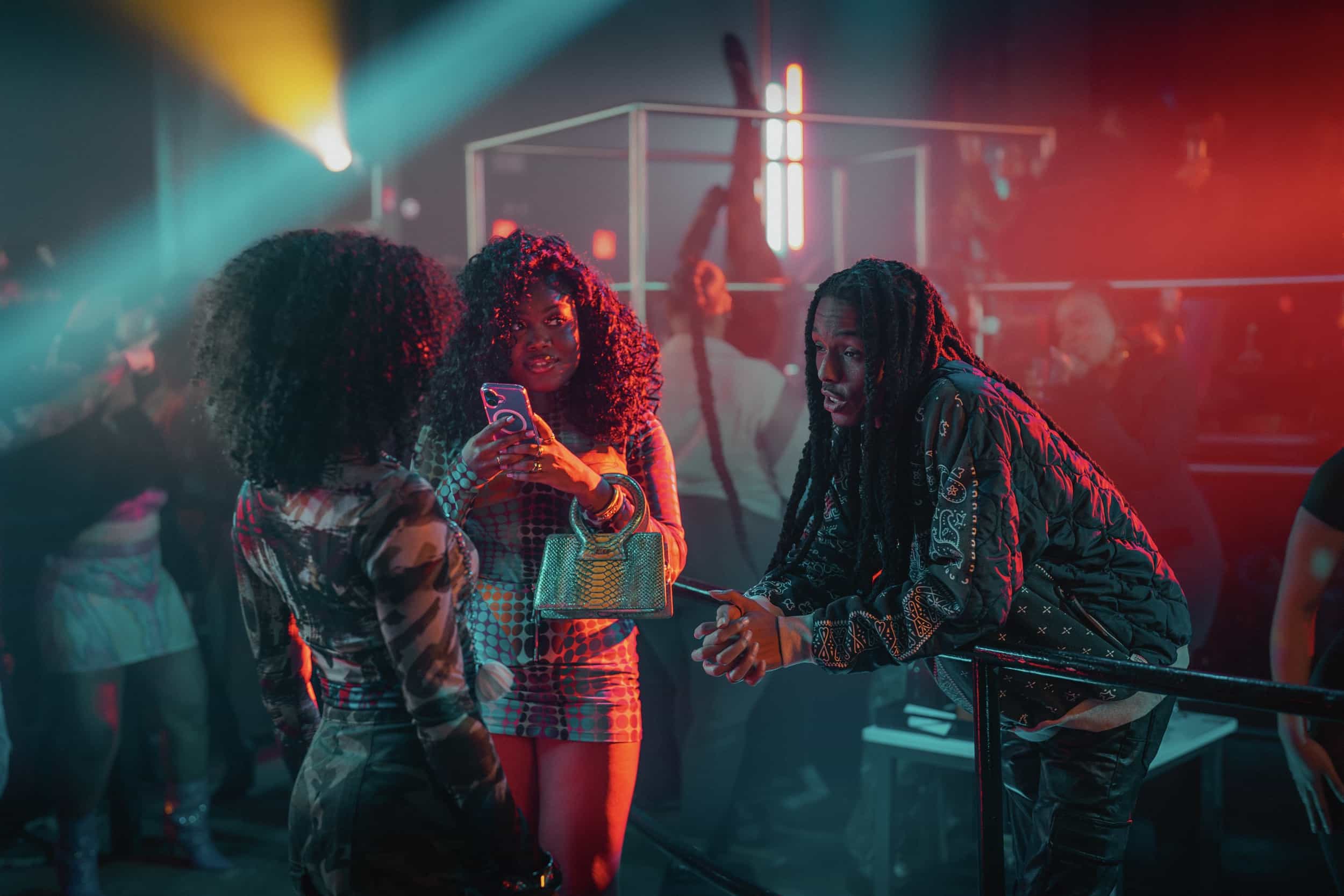 L-R: Sophia Echendu as Desiree, Zaria Imani Primer as Lynae and Michael V. Epps as Jake in The Chi, episode 2, season 8, streaming on Paramount+, 2026. Photo Credit: Sandy Morris/Paramount+.