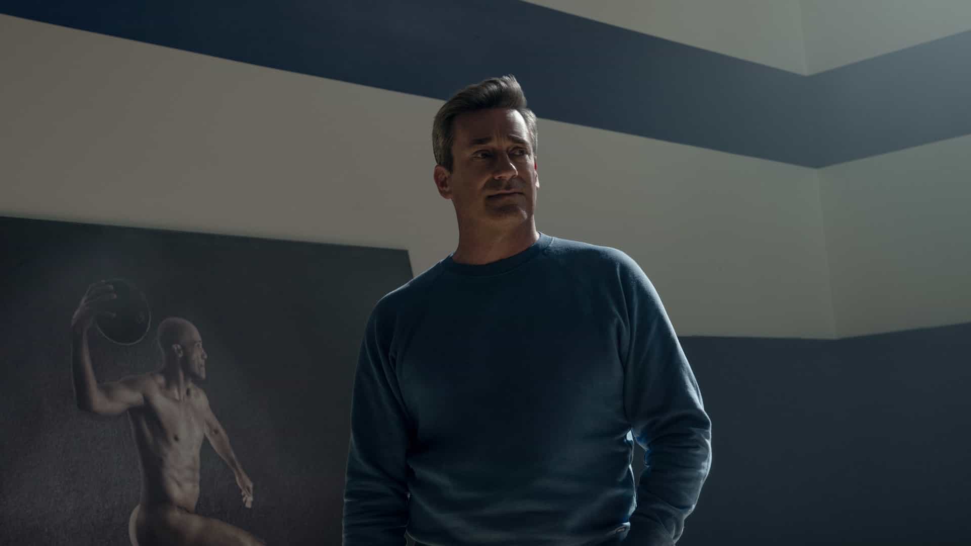 YOUR FRIENDS & NEIGHBORS Season 2 Episode 10 Finale Photos “The Night of the Hunter” 6 Jon Hamm in "Your Friends & Neighbors," now streaming on Apple TV.