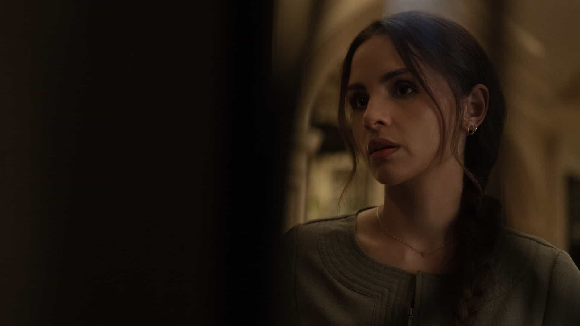 YOUR FRIENDS & NEIGHBORS Season 2 Episode 10 Finale Photos “The Night of the Hunter” 9 Aimee Carrero in "Your Friends & Neighbors," now streaming on Apple TV.