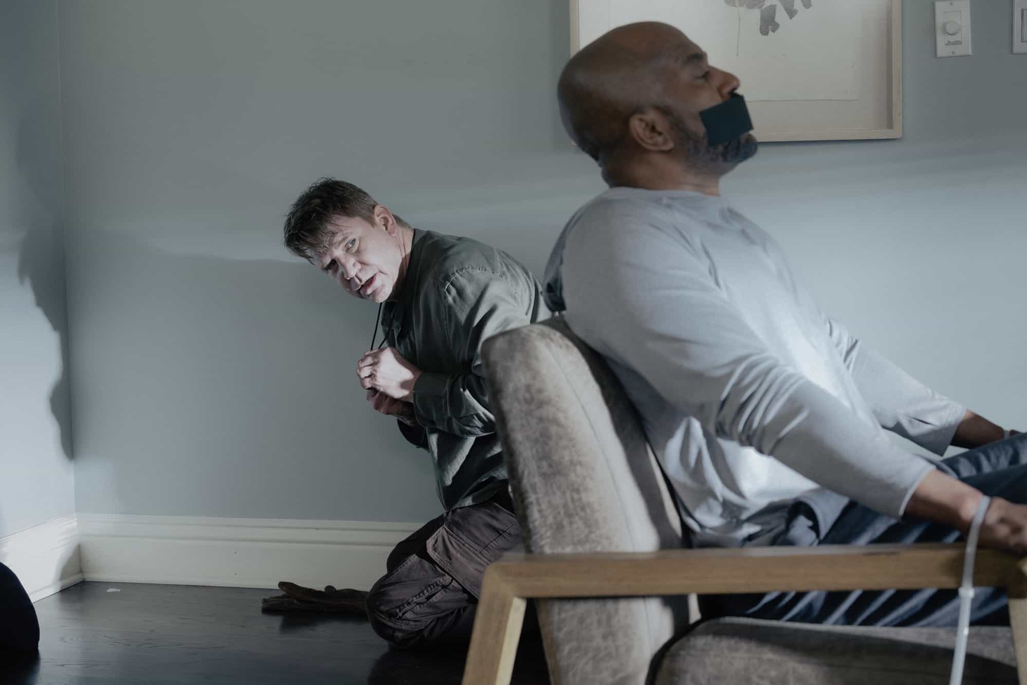 Dash Mihok as Sean Fincher and Inny Clemons as Brenton Woodrow in Criminal Minds: Evolution, episode 4, season 19  streaming on Paramount+, 2026.  CREDIT: Trae Patton/Paramount+ © 2026 ABC Studios Inc. and CBS Studios Inc. All Rights Reserved.