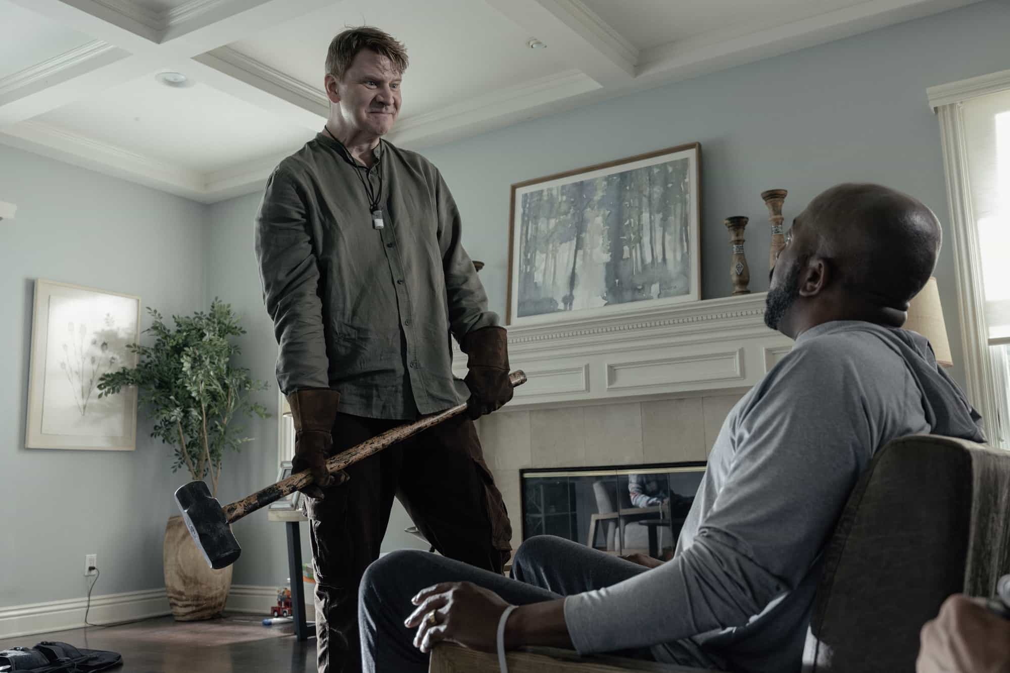 Dash Mihok as Sean Fincher and Inny Clemons as Brenton Woodrow in Criminal Minds: Evolution, episode 4, season 19  streaming on Paramount+, 2026.  CREDIT: Trae Patton/Paramount+ © 2026 ABC Studios Inc. and CBS Studios Inc. All Rights Reserved.