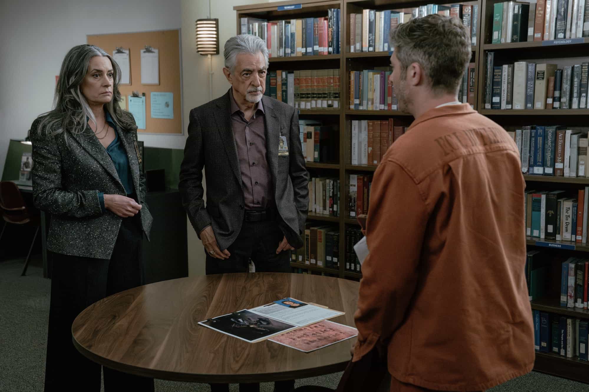 L-R: Paget Brewster as Emily Prentiss, Joe Mantegna as David Rossi, and Zach Gilford as Elias Voit in Criminal Minds: Evolution, episode 6, season 19  streaming on Paramount+, 2026.  CREDIT:  Michael Yarish/Paramount+ © 2026 ABC Studios Inc. and CBS Studios Inc. All Rights Reserved.