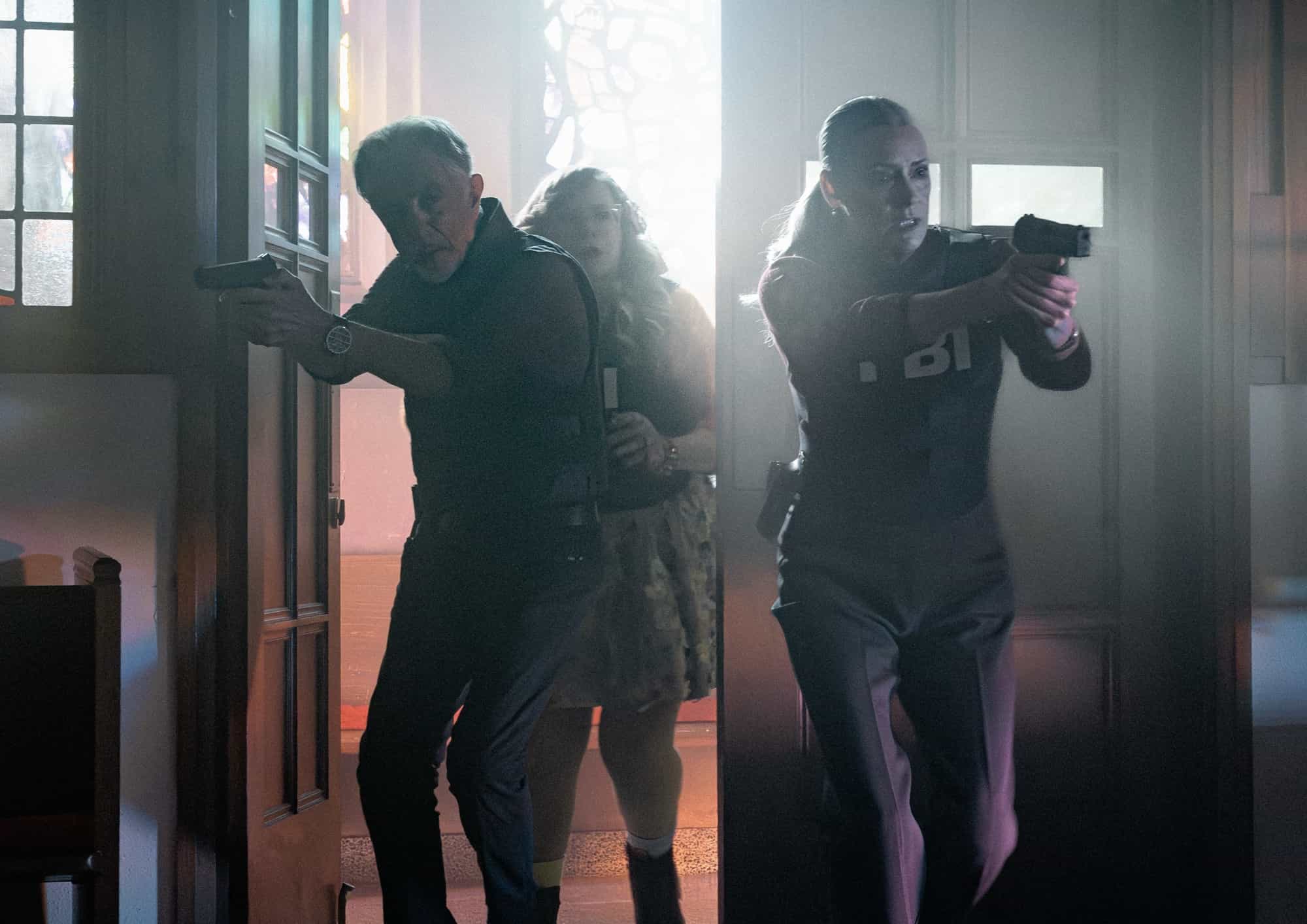 L-R: Joe Mantegna as David Rossi, Kirsten Vangsness as Penelope Garcia, and Paget Brewster as Emily Prentiss in Criminal Minds: Evolution, episode 9, season 19  streaming on Paramount+, 2026.  CREDIT:  Michael Yarish /Paramount+ © 2026 ABC Studios Inc. and CBS Studios Inc. All Rights Reserved.