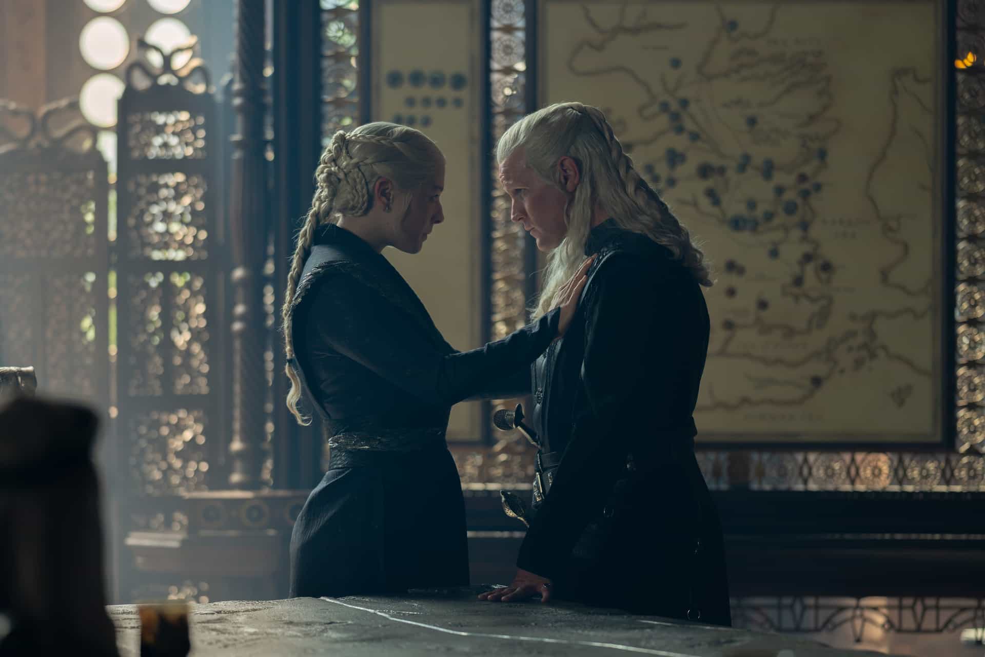Seat42F 1 house of the dragon season 3 episode 6 emma-d-arcy-matt-smith-_1