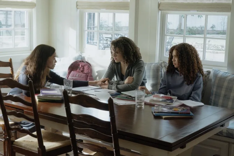 L-R: Zoe Saldaña as Joe, Hannah Love Lanier as Kate, Celestina Harris as Charlie in Lioness, episode 6, season 3, streaming on Paramount+, 2026. Photo Credit: Ryan Green/Paramount+
