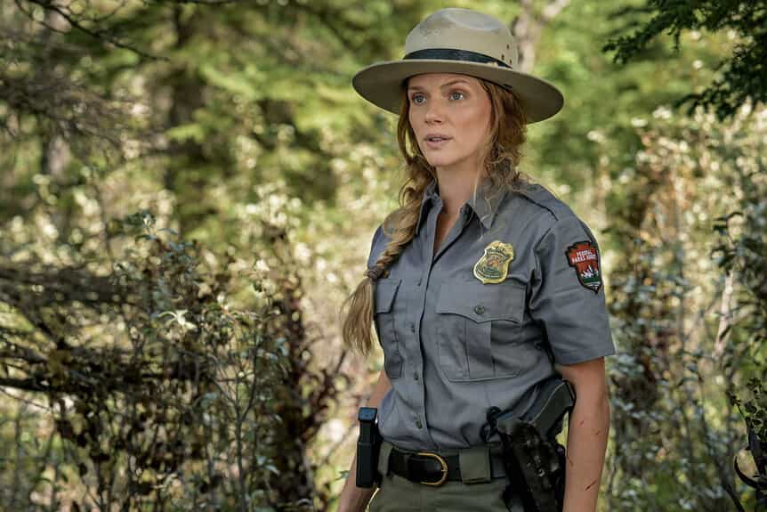 Anna Pigeon Review: Tracy Spiridakos Elevates USA's New Mystery Drama 2 Tracy Spiridakos in Anna Pigeon season 1 on USA Photo: Michelle Faye/USA Network