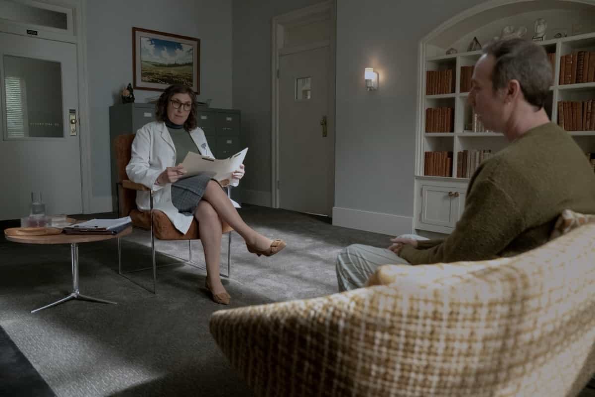 Mayim Bialik, Kevin Sussman STUART FAILS TO SAVE THE UNIVERSE Season 1 Episode 4