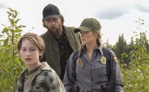 Tracy Spiridakos as Anna Pigeon in Anna Pigeon Season 1 Episode 2 Hide + Seek