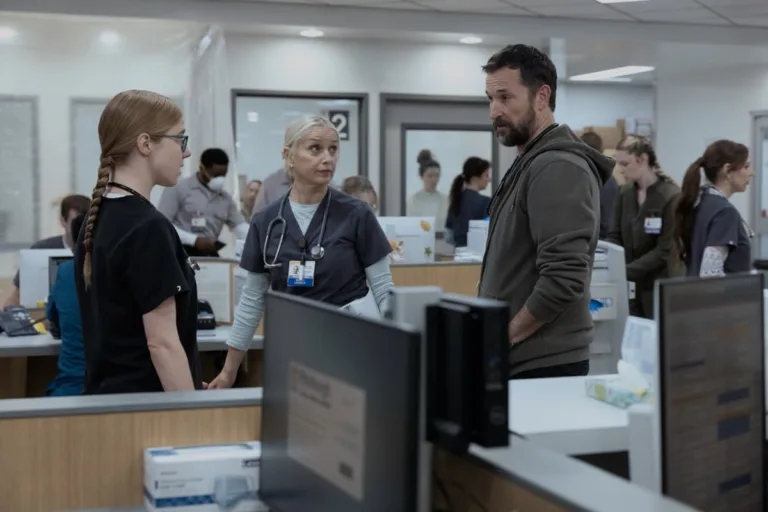 Taylor Dearden, Katherine LaNasa, Noah Wyle THE PITT Season 3