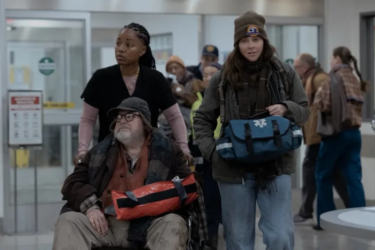 Ayesha Harris, Pruitt Taylor Vince, Fiona Dourif THE PITT Season 3