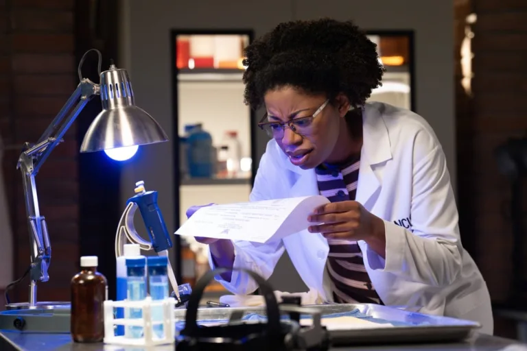 “Wayward Son” - CBS Original Series NCIS, scheduled to air on Tuesday, Oct. 6 (8:00-9:00 PM, ET/PT).   Pictured (L-R): Diona Reasonover as Kasie Hines  Photo: Robert Voets/CBS ©2026 CBS Broadcasting, Inc. All Rights Reserved.