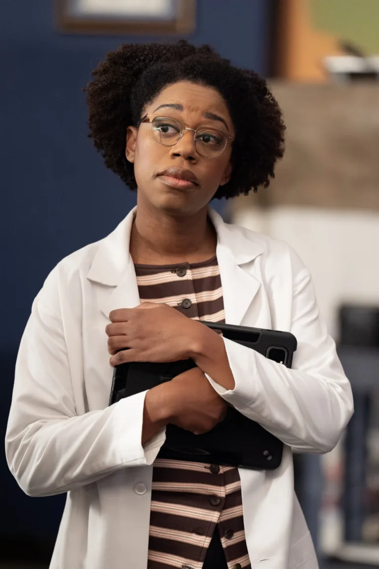 “Wayward Son” - CBS Original Series NCIS, scheduled to air on Tuesday, Oct. 6 (8:00-9:00 PM, ET/PT).   Pictured (L-R): Diona Reasonover as Kasie Hines  Photo: Robert Voets/CBS ©2026 CBS Broadcasting, Inc. All Rights Reserved.