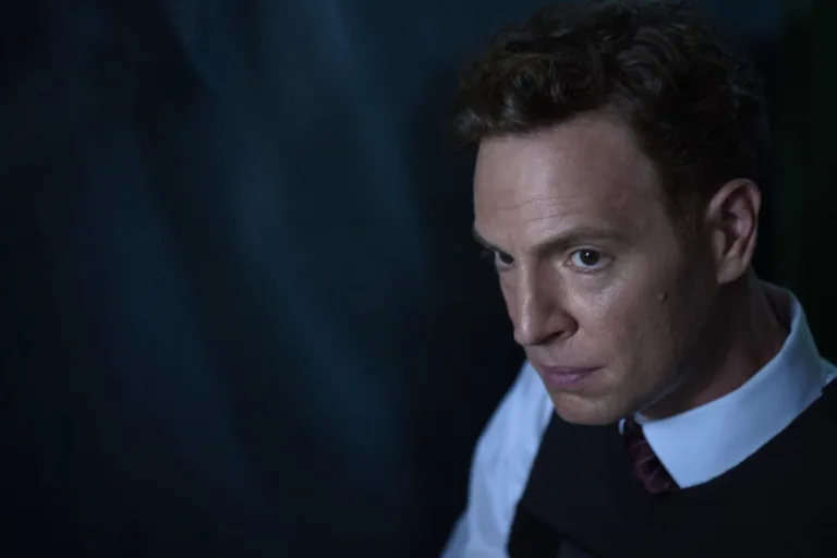"The Deep" -- CBS Original Series CIA, scheduled to air on Monday, Oct. 5 (9:00-10:00 PM, ET/PT), on the CBS Television Network and streaming on Paramount+.  Pictured: Nick Gehlfuss as Special Agent Bill Goodman. Photo: Mark Schafer/CBS ©2026 CBS Broadcasting, Inc. All Rights Reserved.