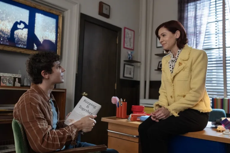 "Crazy in Love" -- Coverage of the CBS Original Series Elsbeth, scheduled to air on the CBS Television Network.   Pictured (L-R): Ben Levi Ross as Teddy and Carrie Preston as Elsbeth Tascioni.  Photo: Michael Parmelee/CBS ©2026 CBS Broadcasting, Inc. All Rights Reserved.