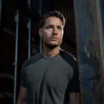 Tracker Season 4 Episode 1 "Safe Harbor" -- Coverage of the CBS Original Series Tracker, scheduled to air on the CBS Television Network. Pictured: Justin Hartley as Colter Shaw Photo: Tyler Golden/CBS ©2026 CBS Broadcasting, Inc. All Rights Reserved.