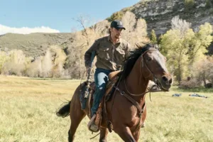 Marshalls Season 2 Episode 1 "All Hat No Cattle" -- Coverage of the CBS Original Series Marshals, scheduled to air on the CBS Television Network. Pictured: Luke Grimes as Kayce Dutton. Photo: Gilles Mingasson/CBS ©2026 CBS Broadcasting, Inc. All Rights Reserved.