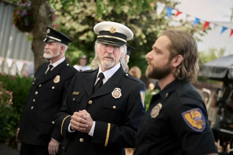 “Founders’ Day” -- CBS Original Series Fire Country, scheduled to air on Friday, October 9 (9:00-10:00 PM, ET/PT), on the CBS Television Network, and streaming on Paramount+. Pictured: Jeff Fahey as Walter Leone. Photo: Sergei Bachlakov/CBS ©2026 CBS Broadcasting, Inc. All Rights Reserved.