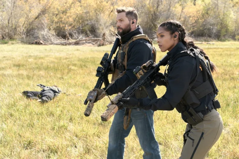 "All Hat No Cattle" -- Coverage of the CBS Original Series Marshals, scheduled to air on the CBS Television Network.   Pictured (L-R): Logan Marshall-Green as Pete Calvin and Ash Santos as Andrea Cruz.  Photo: Gilles Mingasson/CBS ©2026 CBS Broadcasting, Inc. All Rights Reserved.