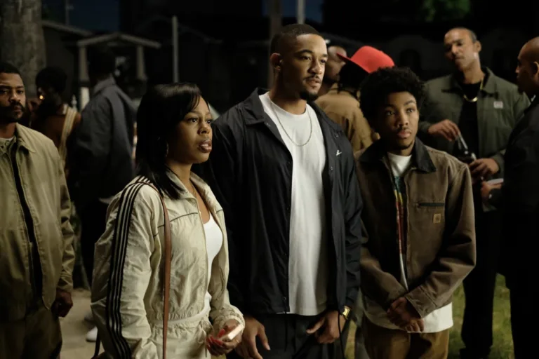 FX's The Drop: A Snowfall Saga -- "Click Pop" -- Season 1, Episode 1 (Airs Tuesday, September 8) -- Pictured: (l-r) Gail Bean as Wanda Bell, Peyton Alex Smith as James Kinsey, Asante Blackk as Lamar Kinsey-- CR: Ray Mickshaw/FX