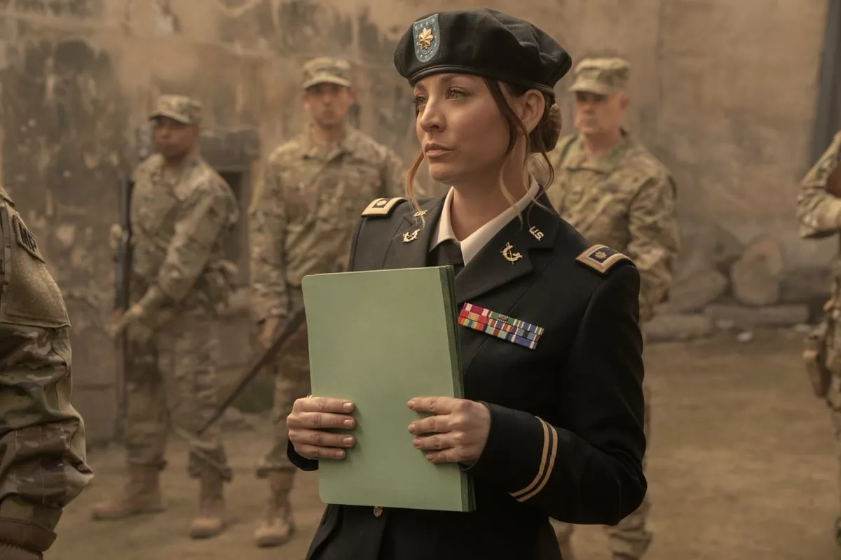 Kaley Cuoco STUART FAILS TO SAVE THE UNIVERSE Season 1 Episode 8