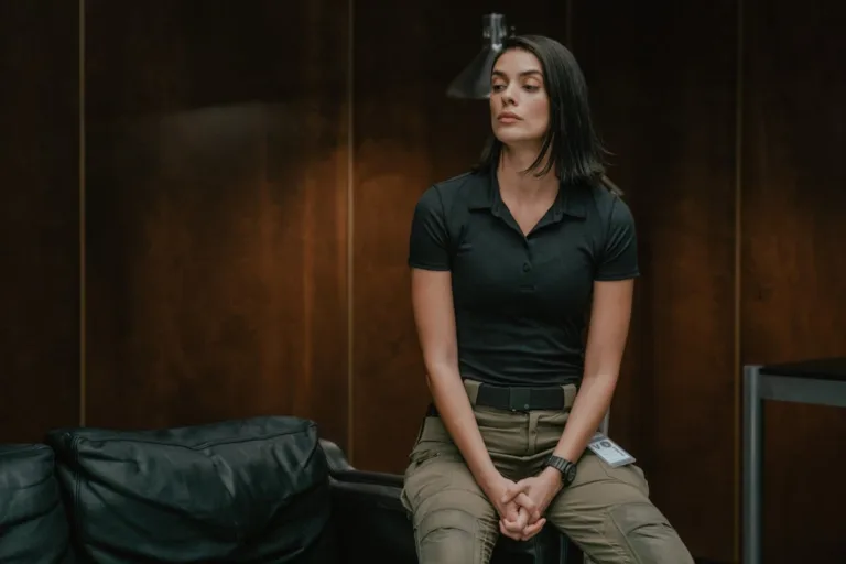 Laysla De Oliveira as Cruz in Lioness, episode 8 Season 3, streaming on Paramount+, 2025. Photo Credit: Ryan Green/Paramount+