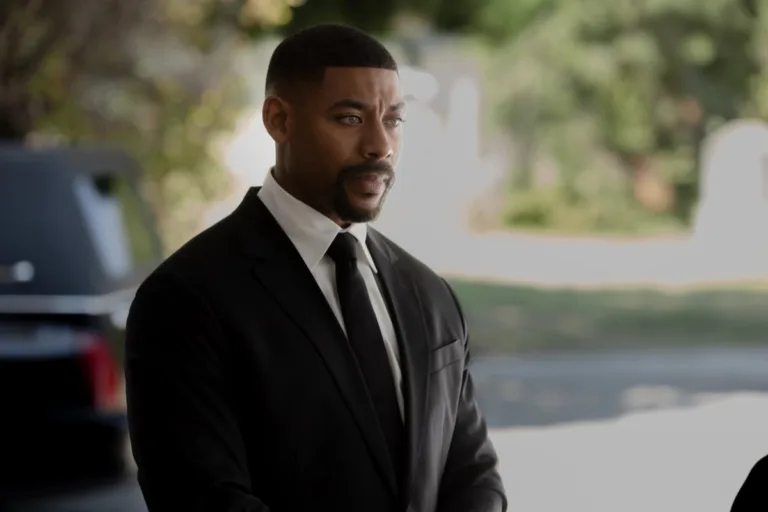 Aaron Pierre LANTERNS Season 1 Episode 6