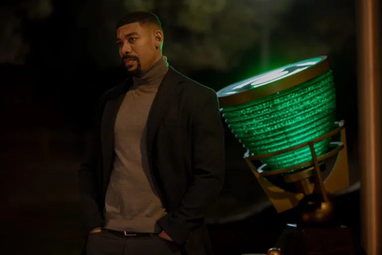 Aaron Pierre LANTERNS Season 1 Episode 6