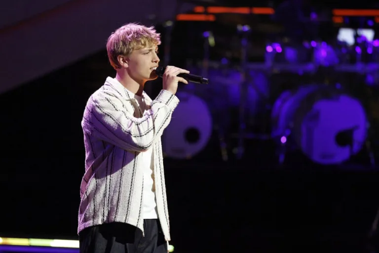 THE VOICE -- "Blind Auditions" Episode 3001 -- Pictured: Owen Uffens -- (Photo by: Griffin Nagel/NBC)