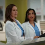 DOC Season 3 Episode 1 Recap : L-R: Molly Parker and Anya Banerjee in the “Wherefore Art Thou” Season Premiere episode of DOC airing Tuesday, Sept. 22 (8:00-9:00 PM ET/PT) on FOX. CR: John Medland/FOX. ©2026 FOX Media LLC.