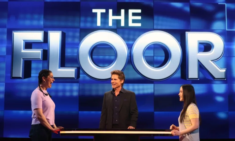THE FLOOR: Rob Lowe in the Special Season Premiere “100 Champions" episode of THE FLOOR airing Wednesday Sept 23 (8:00-9:00 PM ET/PT) on FOX. CR/ Lorraine O’Sullivan / FOX. ©2026 FOX Media LLC.
