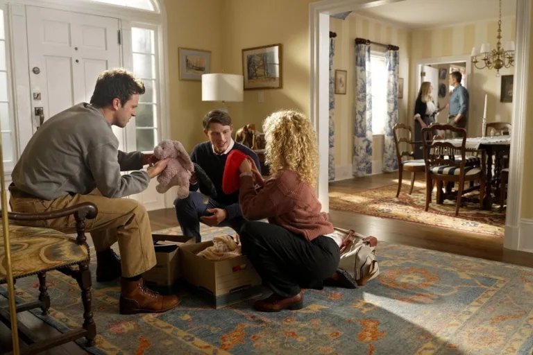 LINE OF FIRE -- "A Bigger Picture" Episode 102 -- Pictured: (l-r) Tommy O'Brien as Mike Jr. "Micah" Hollingsworth, Taylor Bloom as Russ Hollingsworth -- (Photo by: Spencer Pazer/NBC)