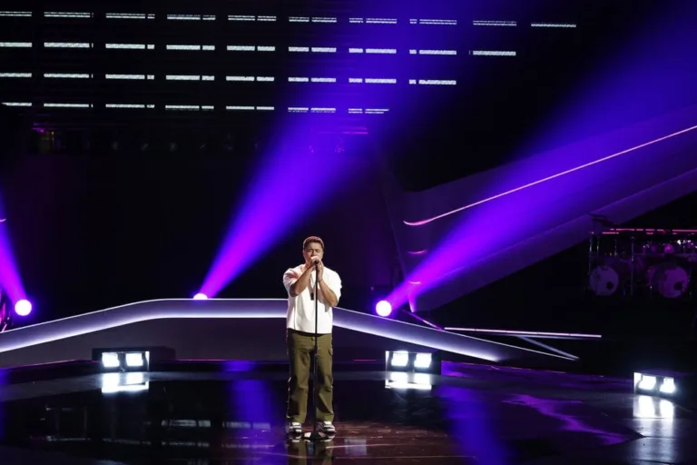 THE VOICE -- "Blind Auditions" Episode 3002 -- Pictured: Johnnie Kapua -- (Photo by: Griffin Nagel/NBC)