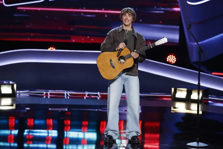 THE VOICE -- "Blind Auditions" Episode 3002 -- Pictured: Ethan Shobert -- (Photo by: Griffin Nagel/NBC)