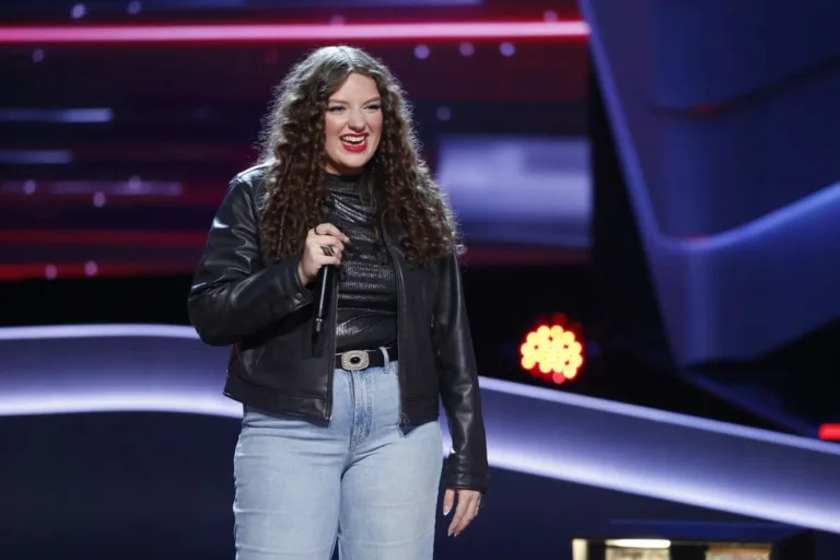 THE VOICE -- "Blind Auditions" Episode 3002 -- Pictured: Harmony McKee -- (Photo by: Griffin Nagel/NBC)