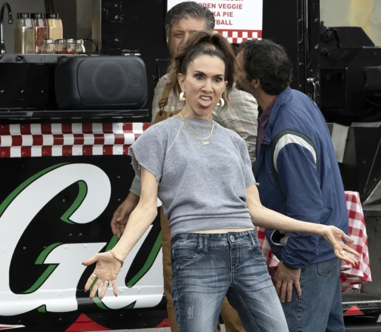 BEST MEDICINE: Guest Star: Nadia Dajani as GINA MARIA AFRAGOLA in the "Breakin' In Is Hard to Do" episode of BEST MEDICINE airing Tuesday, Sept. 29 (8:00-9:00 PM ET/PT) on FOX. © 2026 Fox Media LLC. CR: Danielle Mathias/FOX.