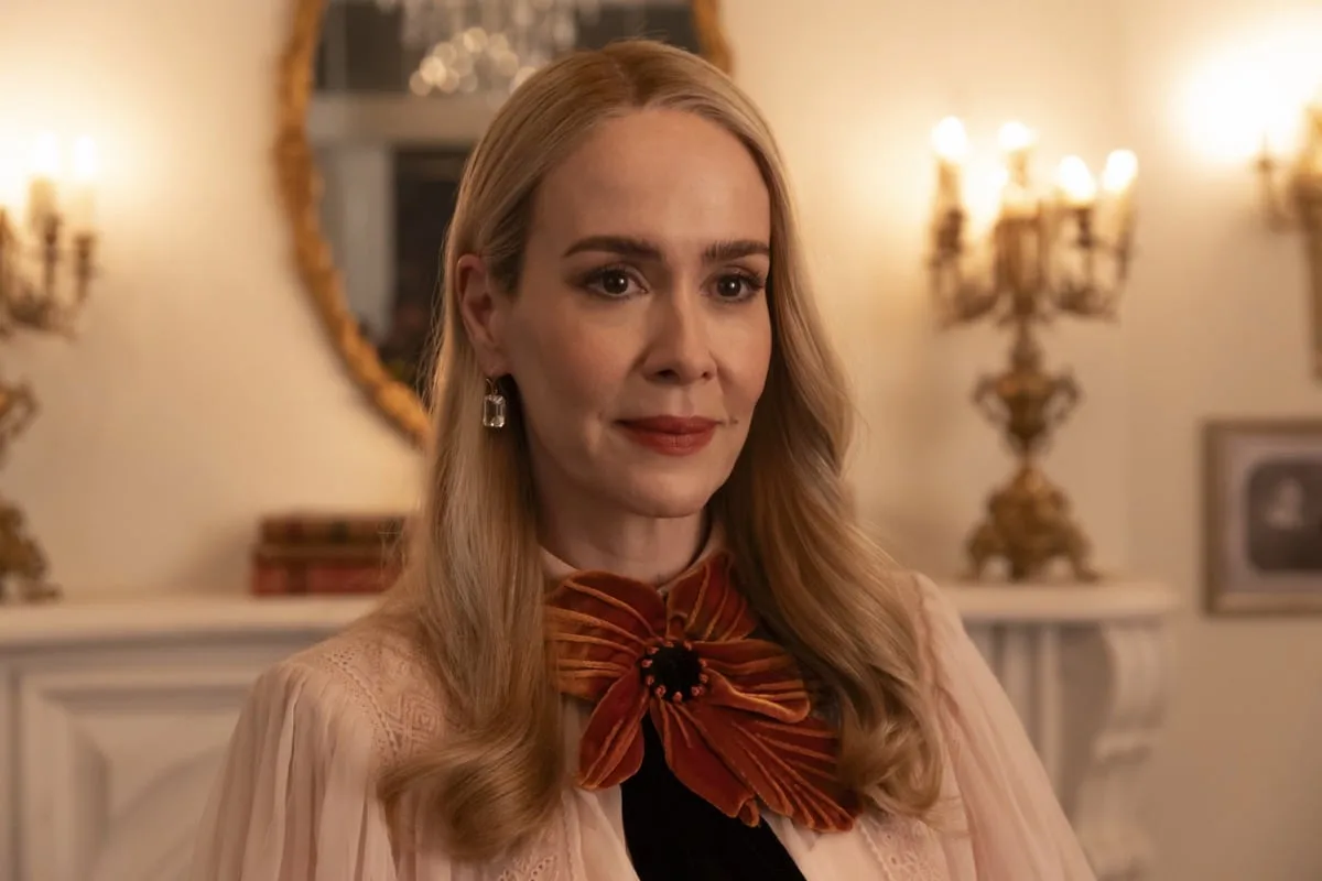 FX's "American Horror Story 13" -- Pictured: Sarah Paulson as Cordelia Goode. CR: Eric Liebowitz/FX