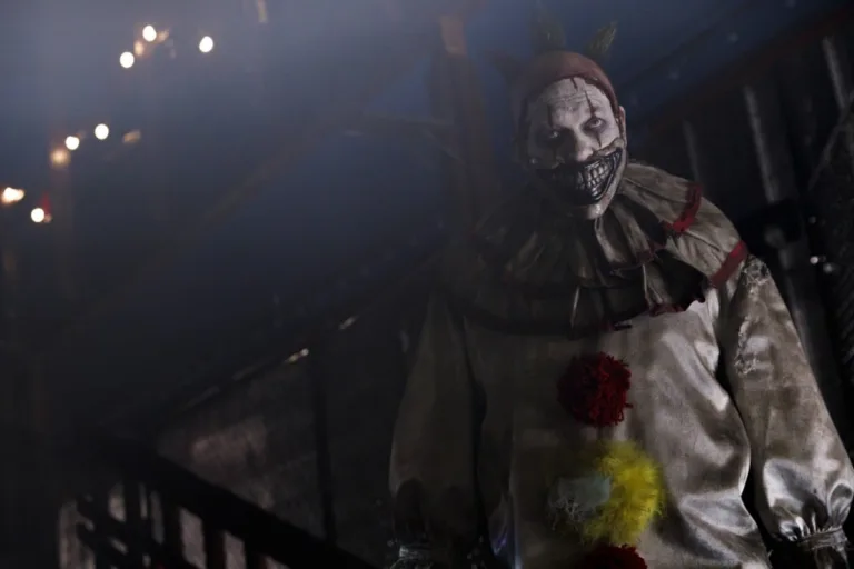FX's American Horror Story 13" -- Pictured: John Carroll Lynch as Twisty the Clown. CR: Eric Liebowitz/FX