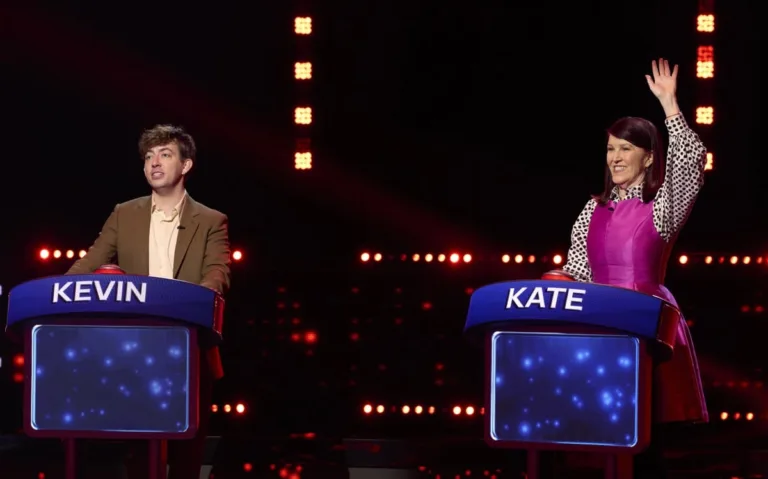 CELEBRITY WEAKEST LINK: L-R: Kevin McHale and Kate Flannery in the CELEBRITY WEAKEST LINK “8 More Degrees Of Jane” Season Premiere episode airing Monday, Sept. 28 (9:01-10:00 PM ET/PT) on FOX. © 2026 Fox Media LLC. CR: Tom Griscom/FOX.
