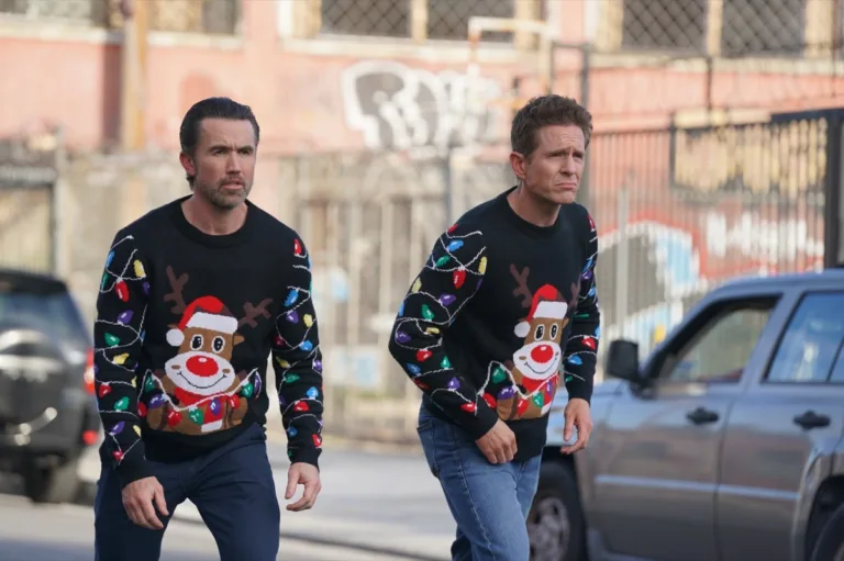 IT'S ALWAYS SUNNY IN PHILADELPHIA -- "Mac and Dennis Tear Their ACL's" -- Season 18, Episode 8 -- Pictured: (l-r) Rob Mac as Mac, Glenn Howerton as Dennis. CR: Patrick McElhenney/FX.
