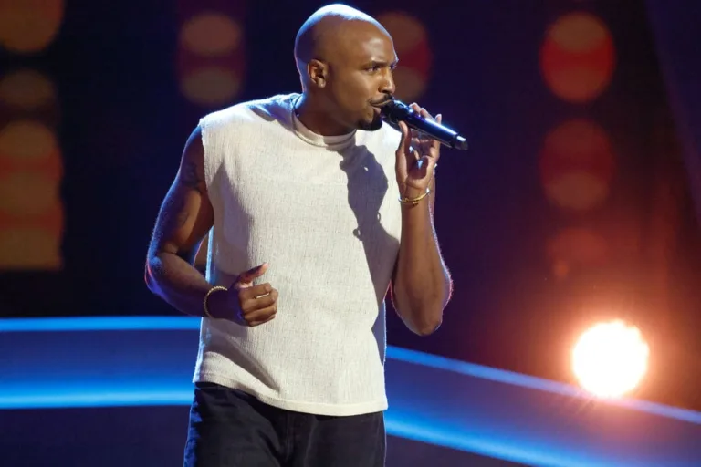 THE VOICE -- "Blind Auditions" Episode 3004 -- Pictured: Bryan Jaymes -- (Photo by: Griffin Nagel/NBC)