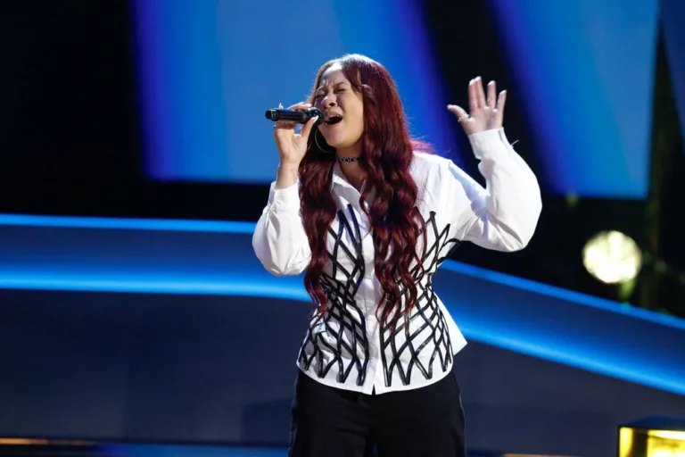 THE VOICE -- "Blind Auditions" Episode 3004 -- Pictured: Serrin Joy -- (Photo by: Griffin Nagel/NBC)