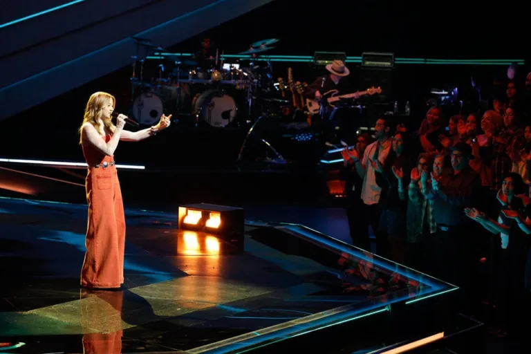 THE VOICE -- "Blind Auditions" Episode 3004 -- Pictured: Allie Rae -- (Photo by: Griffin Nagel/NBC)